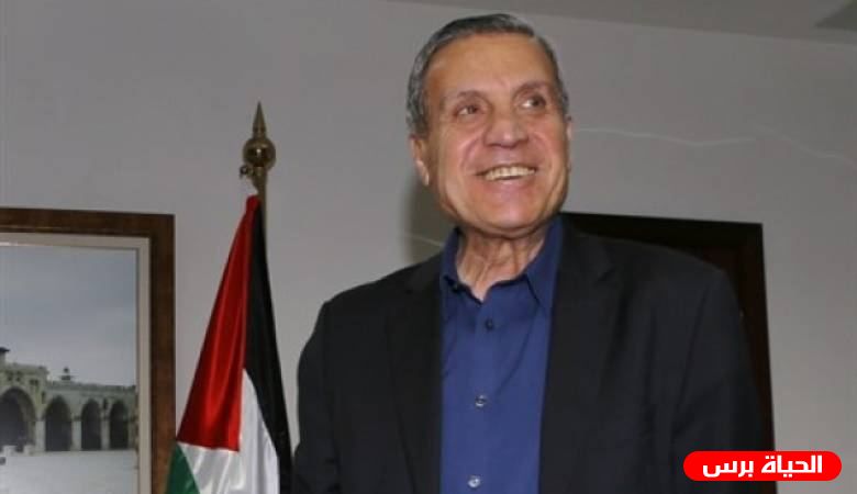 أبو ردينة يطلع القنصل البريطاني على مستجدات الأوضاع في فلسطين 